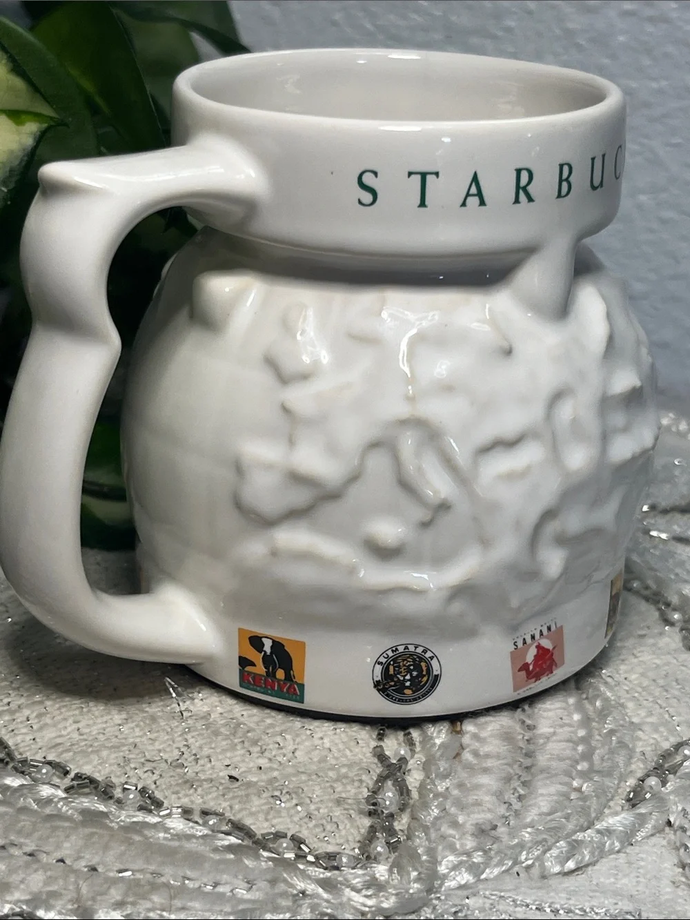 Starbucks White Globe Mosaic Ceramic Mug with Travel Seal Graphics